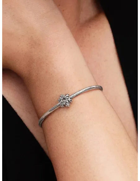 Pandora Julemagi Muranoglas Charm i rød med gylden folie og julemotiver