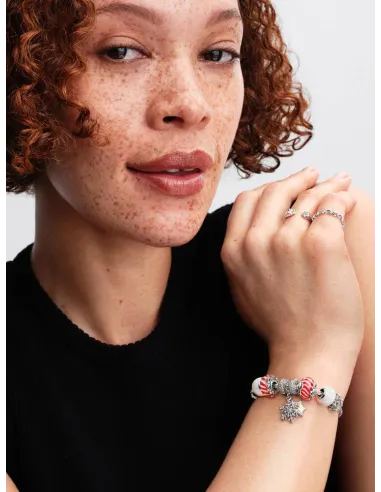 Pandora Julemagi Muranoglas Charm i rød med gylden folie og julemotiver