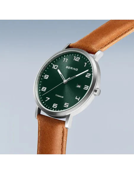 BERING | Titanium | børstet sølv | 18640-568