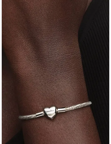 PANDORA | Facetteret Slangekædearmbånd med Hjertelås