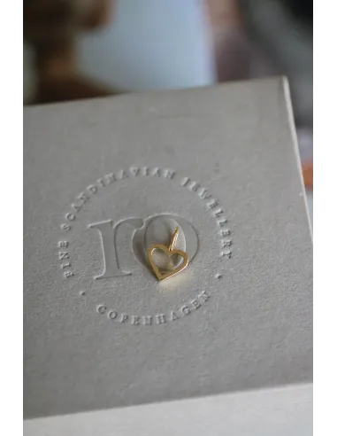 Ro Copenhagen | Symbols Open Heart vedhæng - 18kt Rødguld