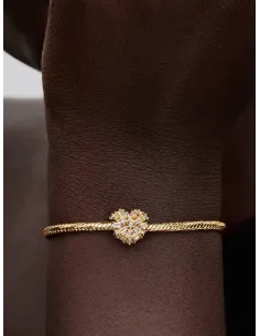 PANDORA Funklende Pavé Tredobbelt Række Charm | Glimtende Elegance 2