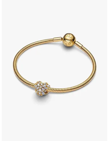 PANDORA Funklende Pavé Tredobbelt Række Charm | Glimtende Elegance