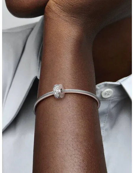 Pandora Julemagi Muranoglas Charm i rød med gylden folie og julemotiver