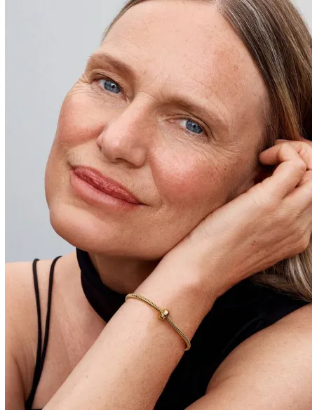 PANDORA Funklende Pavé Tredobbelt Række Charm | Glimtende Elegance