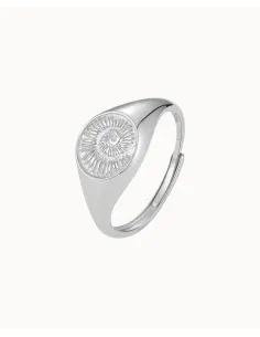 Lorien Ring – unik ring med ferskvandsperle og bølget design fra Tides.