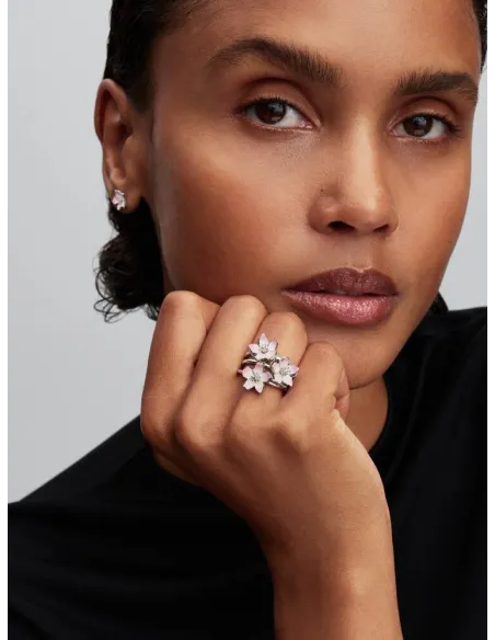 PANDORA | Kirsebærblomst Ørestikker