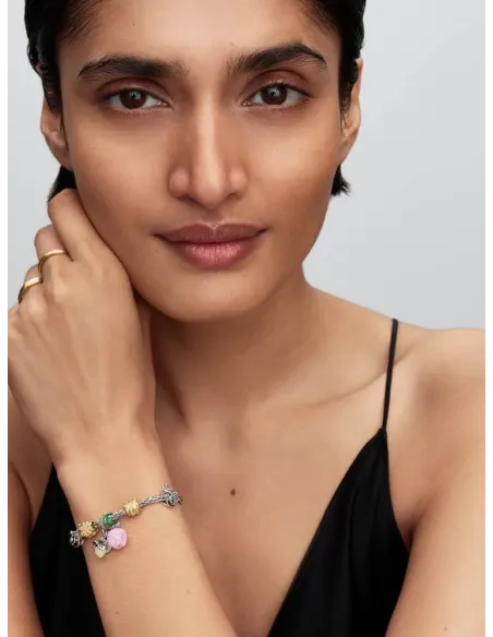 PANDORA Funklende Pavé Tredobbelt Række Charm | Glimtende Elegance