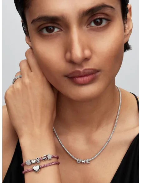 Pandora Julemagi Muranoglas Charm i rød med gylden folie og julemotiver