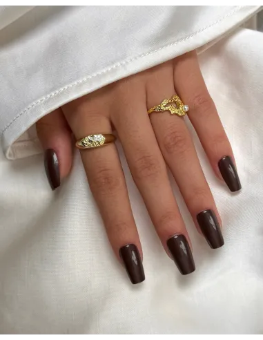 Lorien Ring – unik ring med ferskvandsperle og bølget design fra Tides.