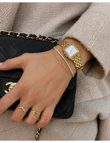 Lorien Ring – unik ring med ferskvandsperle og bølget design fra Tides.