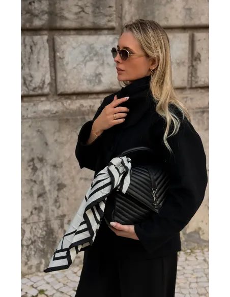 Lorien Ring – unik ring med ferskvandsperle og bølget design fra Tides.