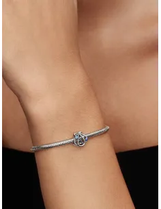 PANDORA Funklende Pavé Tredobbelt Række Charm | Glimtende Elegance 2