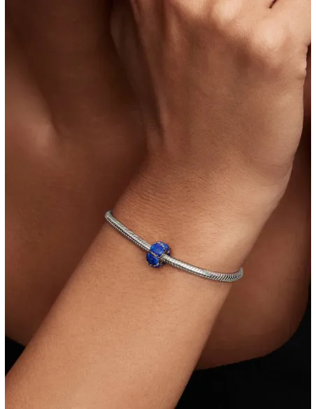 PANDORA Funklende Pavé Tredobbelt Række Charm | Glimtende Elegance