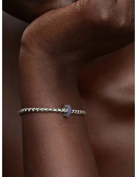 PANDORA Funklende Pavé Tredobbelt Række Charm | Glimtende Elegance