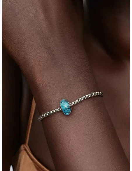 PANDORA Funklende Pavé Tredobbelt Række Charm | Glimtende Elegance