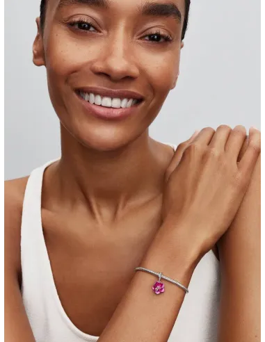 PANDORA Funklende Pavé Tredobbelt Række Charm | Glimtende Elegance
