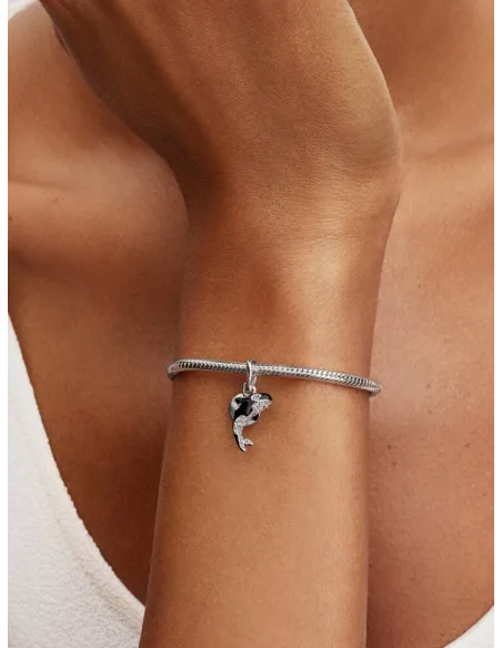 PANDORA Funklende Pavé Tredobbelt Række Charm | Glimtende Elegance