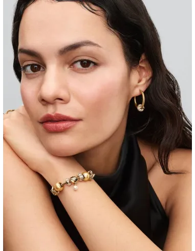 PANDORA Funklende Pavé Tredobbelt Række Charm | Glimtende Elegance
