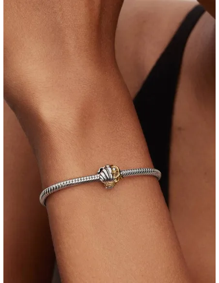 PANDORA Funklende Pavé Tredobbelt Række Charm | Glimtende Elegance