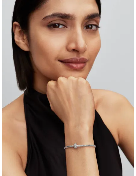 PANDORA Funklende Pavé Tredobbelt Række Charm | Glimtende Elegance