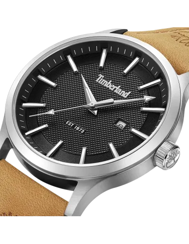 Closeup af Timberland Trumbull TDWGB0041003 med mønstret sort urskive, sølvfarvede markeringer og dato