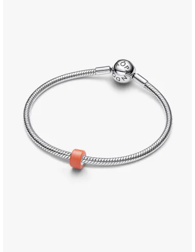 PANDORA Funklende Pavé Tredobbelt Række Charm | Glimtende Elegance