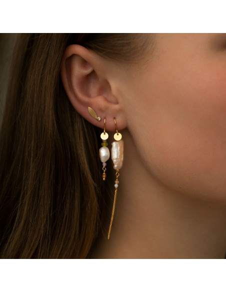 STINE A - LONG BAROQUE PEARL WITH CHAIN EARRING PEACH SORBET GOLD STINE A - LONG BAROQUE PEARL WITH CHAIN EARRING PEACH SORBET GOLD